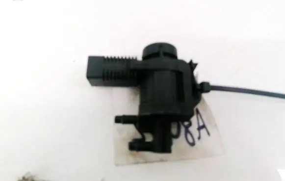 Volkswagen Phaeton Turbo solenoid valve 1J0906283B