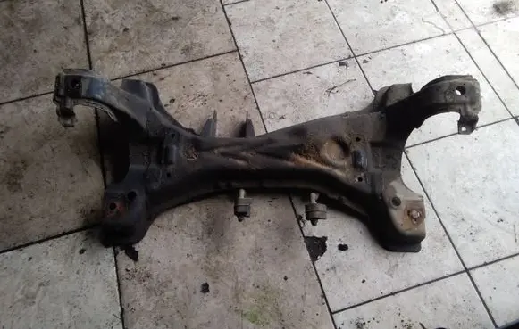 Seat Alhambra (Mk1) Front subframe