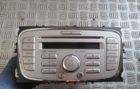 Ford Focus Radio/CD/DVD/GPS head unit 8M5T18C815AB