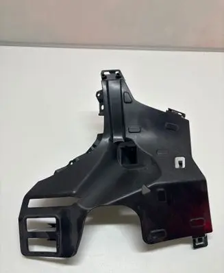 Volvo XC40 Front bumper mounting bracket 32136092