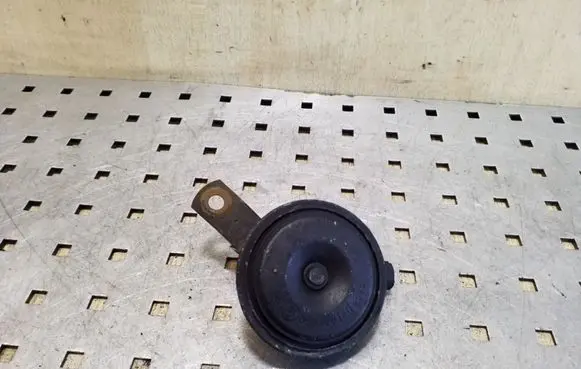 Honda CR-V Horn signal E1000329