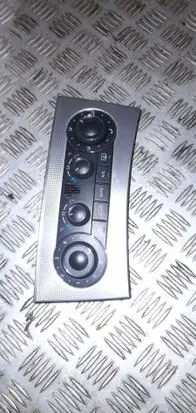 Mercedes-Benz CLK A209 C209 Climate control unit A2038303485