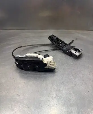 Seat Ibiza IV (6J,6P) Front door lock 5N1837015C