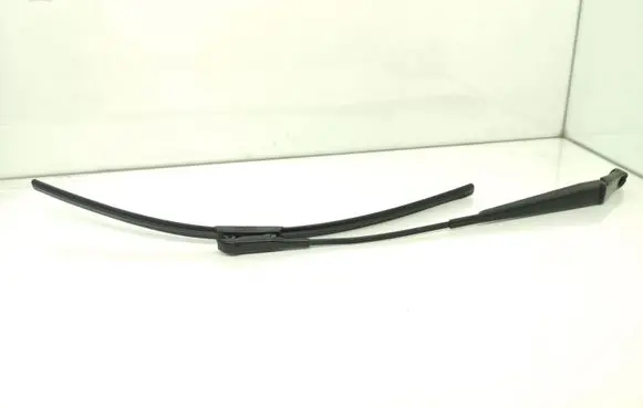 Opel Zafira B Front wiper blade arm 13145566