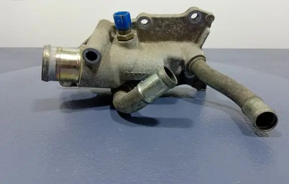 Nissan Qashqai Engine coolant pipe/hose