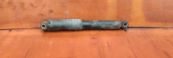 Iveco Daily 35 - 40.10 Front shock absorber/damper 500389839 301700125994