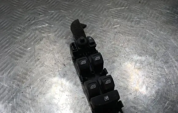 Volvo S80 Electric window control switch 30773269 03454200