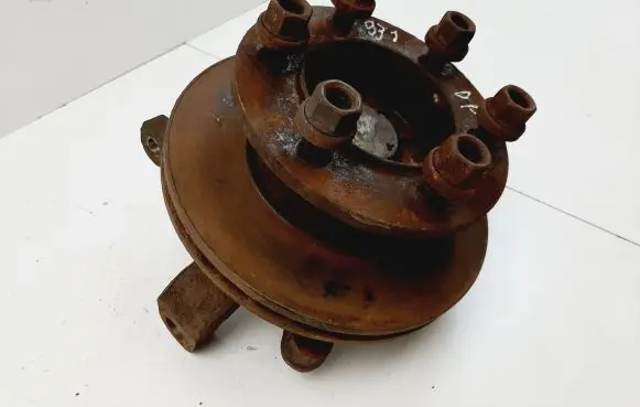 Iveco Daily 35 - 40.10 Front wheel hub