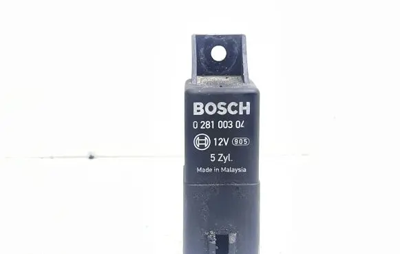 Glow plug pre-heat relay