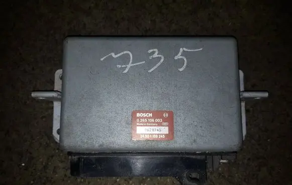 BMW 7 E32 ABS control unit/module 34521159245 0265106003 0620743