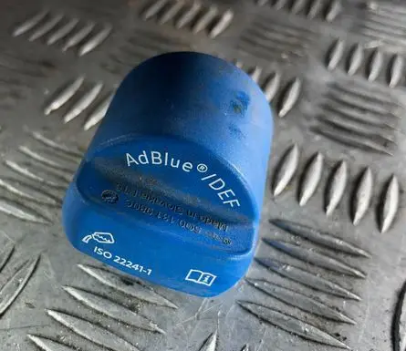 Audi A5 Adblue tank cap 5Q0131980C 5Q0131980