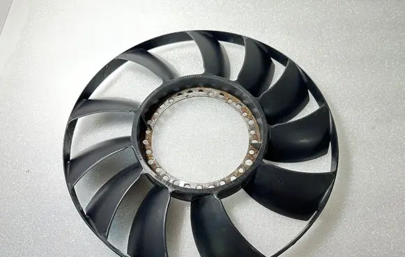 Audi A6 S6 C5 4B Fan impeller 059121301