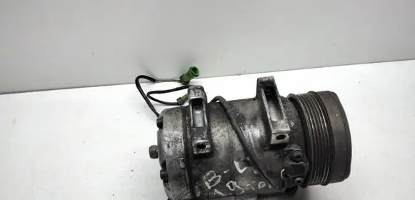 Audi 80 90 S2 B4 Air conditioning (A/C) compressor (pump) 8A0260805AD