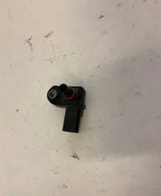 BMW X3 G01 Air pressure sensor 8637896