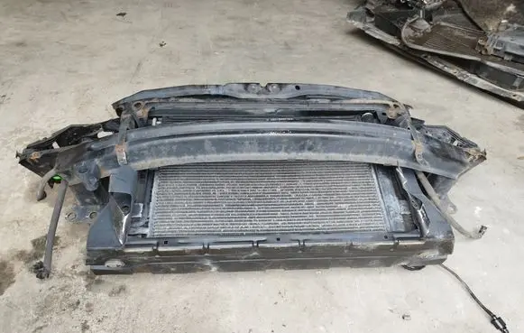 Skoda Octavia Mk2 (1Z) Radiator support slam panel 1K0121207T