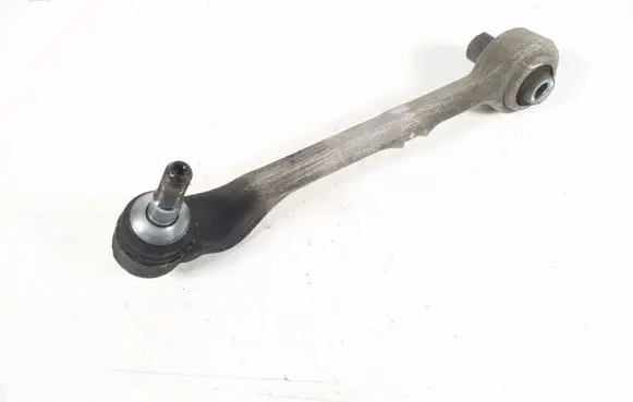 BMW 1 E82 E88 Front lower control arm/wishbone 2405859