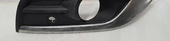 Renault Koleos II Front fog light trim/grill 263314283R 263316464R