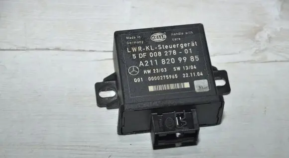 Mercedes-Benz CLS C219 Light module LCM 2118209985