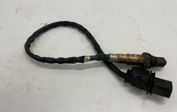 Opel Astra J Lambda probe sensor 55564978