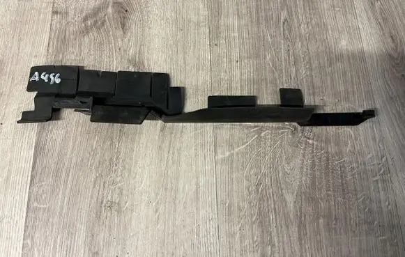 Volkswagen Sharan Radiator trim 7N0121345R