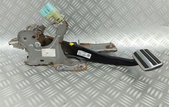 Ford Kuga III Brake pedal JX612D094PF
