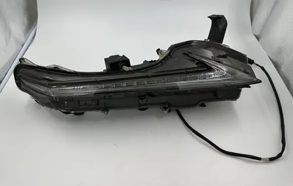 Lexus NX Front indicator light 