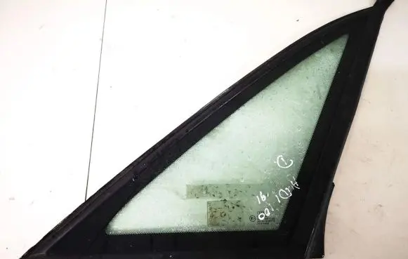 Audi 100 S4 C4 Rear side window 4a5845300