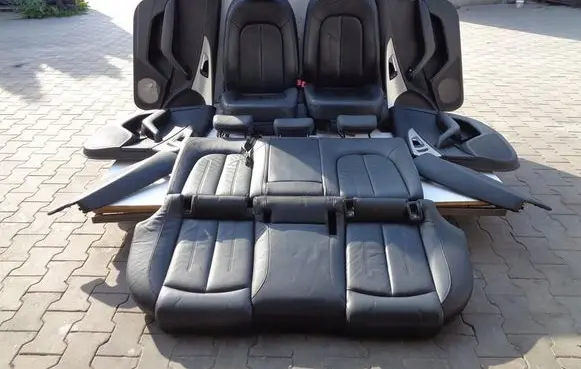 Seat set