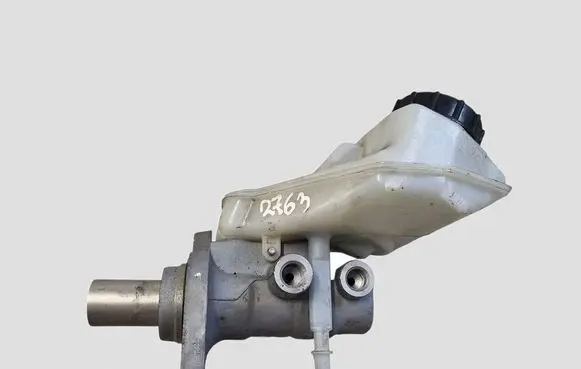 Volvo V60 Master brake cylinder 03350885561 03350885571