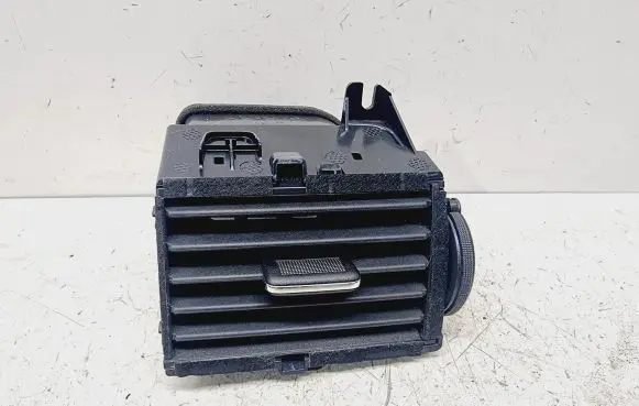 Nissan Pulsar Dash center air vent grill 687503ZL0A