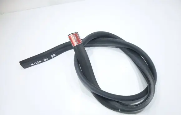 Volkswagen PASSAT B8 Engine compartment rubber 3G0823723