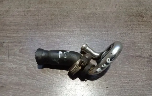 Volvo XC90 Engine coolant pipe/hose