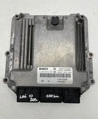 Renault Laguna III Engine control unit/module 8200980329 8200726880 0281015781