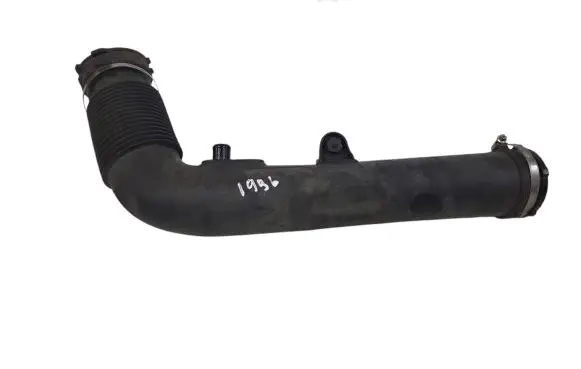 Volvo V40 Intercooler hose/pipe 31338661