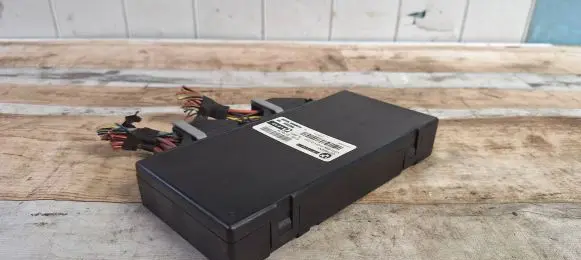BMW 5 E60 E61 Comfort/convenience module 9176079 0745016 239943