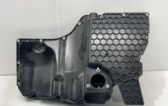 Audi A4 S4 B9 8W Oil sump 06L103598R