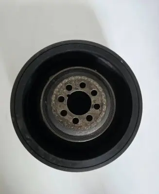 Audi A6 S6 C5 4B Crankshaft pulley 059105251M