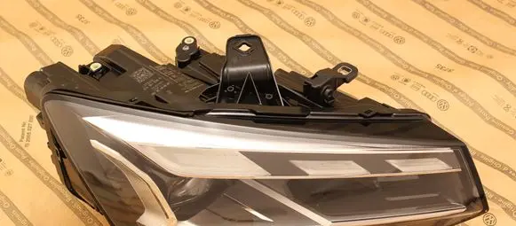 Audi Q2 - Headlight/headlamp 81A941036D