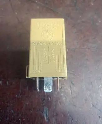 BMW 5 E39 Other relay 8384505 61368384505