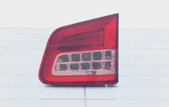 Citroen C5 Tailgate rear/tail lights 9687582980