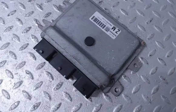 Nissan Cube Z12 Engine control unit/module 237101FE3A A56E07 TP99901