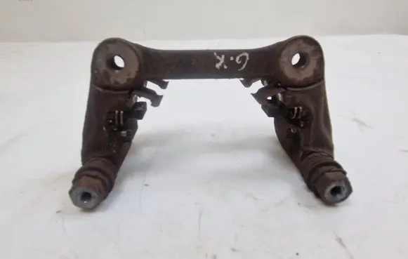 Fiat 500X Brake caliper pad carrier rear 