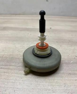 Headlight level adjustment motor