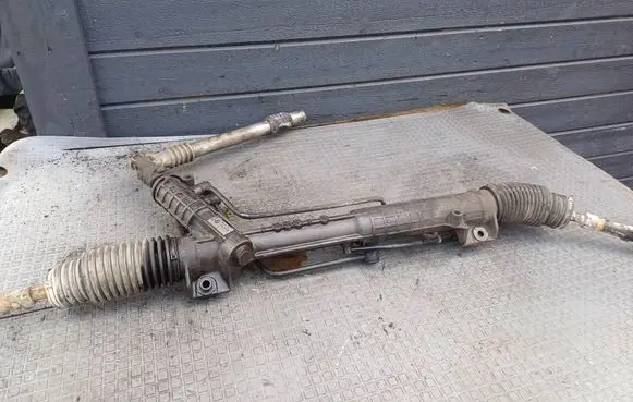 BMW 5 E39 Steering rack 7852955304 339842 096026
