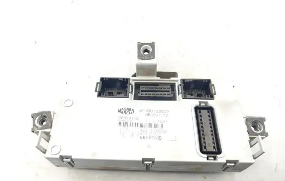 Alfa Romeo 147 Comfort/convenience module 60698110 501864220002 4ERD757BF