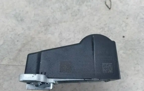 Volkswagen PASSAT B6 Steering wheel lock 3C0905861G