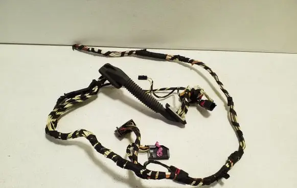 Volkswagen Tiguan Tailgate/trunk wiring harness 