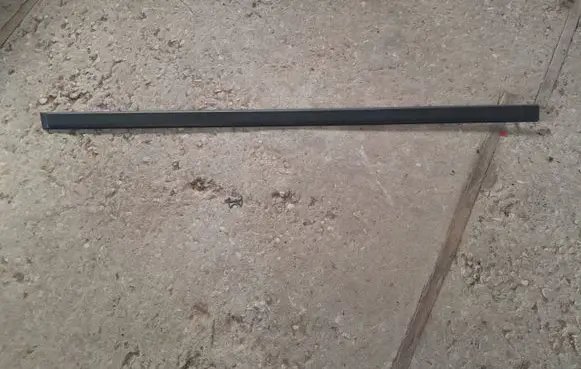 BMW 5 E39 Front door trim (molding) 8159295