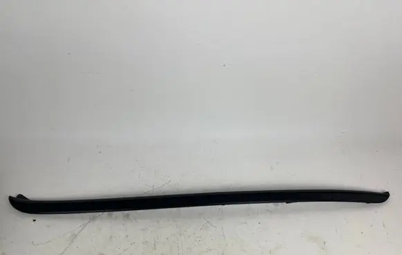 Windshield trim