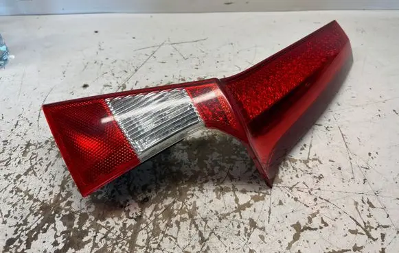 Volvo XC70 Tailgate rear/tail lights 164398